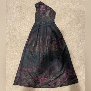 Kay Unger evening gown